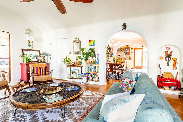 classic-venice-beach-spanish-colonial-05