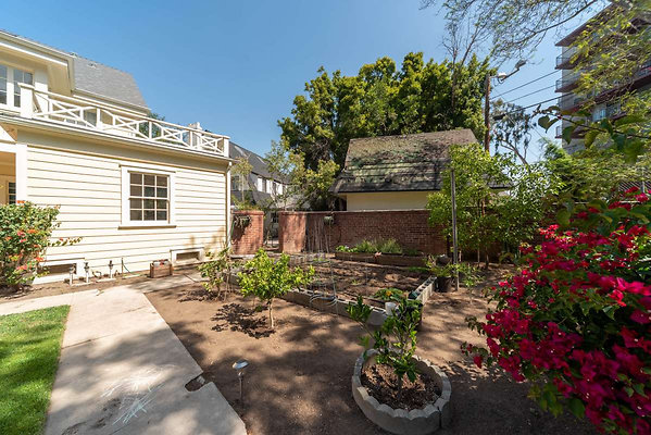 12394 garden 3 12394 garden 3