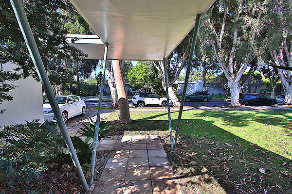 UNIVERSAL-CW083-MRV-9