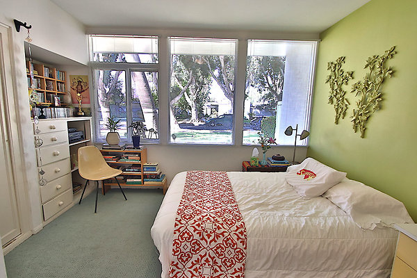 UNIVERSAL-CW083-MRV-59