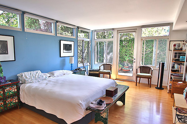 UNIVERSAL-CW083-MRV-42