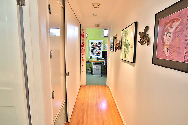 UNIVERSAL-CW083-MRV-54