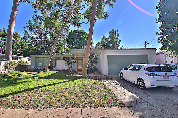 UNIVERSAL-CW083-MRV-5