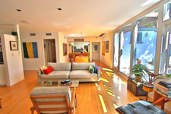 UNIVERSAL-CW083-MRV-23