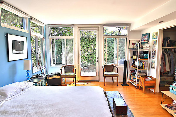 UNIVERSAL-CW083-MRV-47