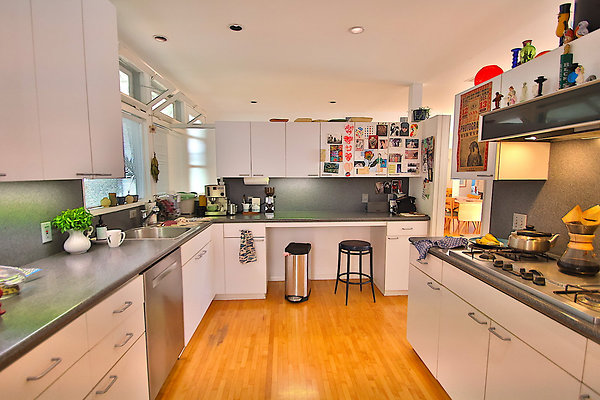 UNIVERSAL-CW083-MRV-32