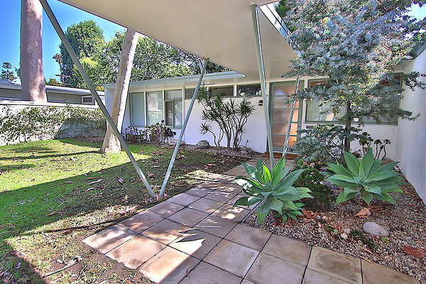 UNIVERSAL-CW083-MRV-13