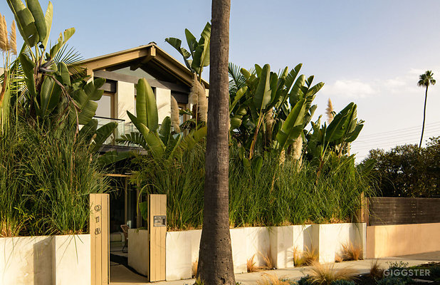 tulum-meets-bali-in-venice-11