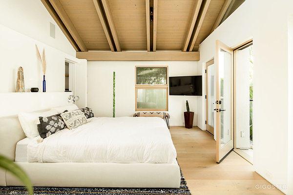 tulum-meets-bali-in-venice-16