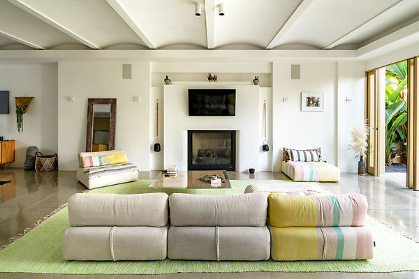 tulum-meets-bali-in-venice-03