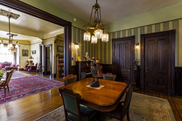 UNIVERSAL-A724-LA-24