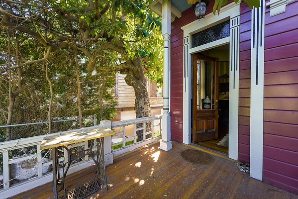 UNIVERSAL-A724-LA-49