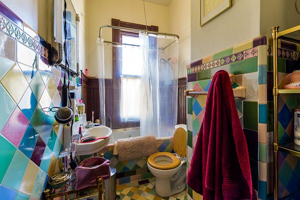 UNIVERSAL-A724-LA-46