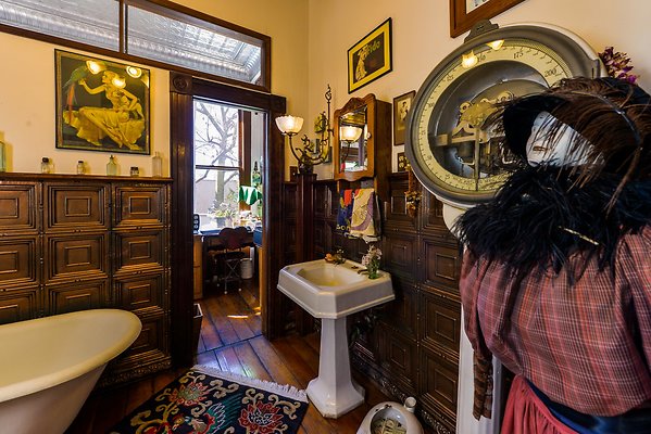 UNIVERSAL-A723-LA-32