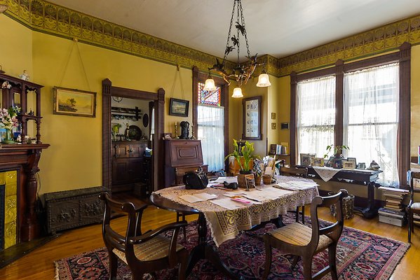 UNIVERSAL-A723-LA-28