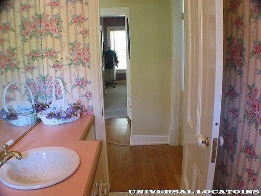 UNIVERSAL-0938-ALTD-69 UNIVERSAL-0938-ALTD-69