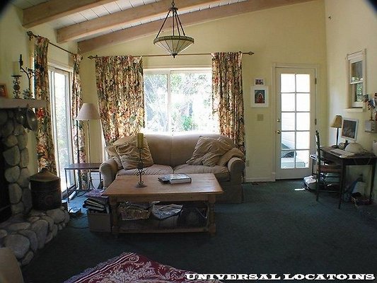 UNIVERSAL-0938-ALTD-56 UNIVERSAL-0938-ALTD-56