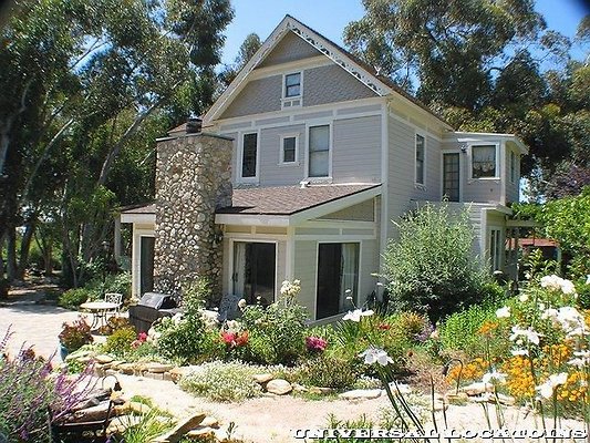 UNIVERSAL-0938-ALTD-18 UNIVERSAL-0938-ALTD-18