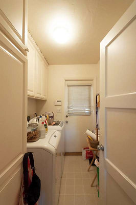 2495 laundry 1