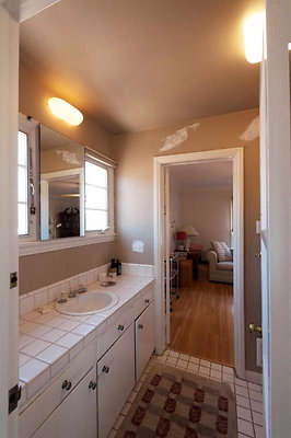 2495 bath 4
