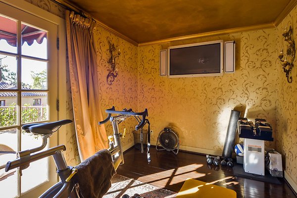 UNIVERSAL-C306-HP-81