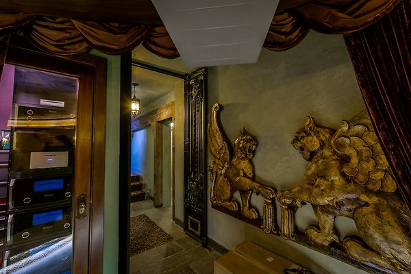 UNIVERSAL-C306-HP-61