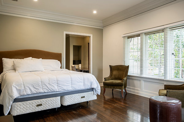 UNIVERSAL-D556-PS-99