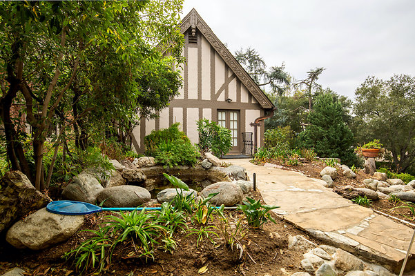 UNIVERSAL-D556-PS-131 UNIVERSAL-D556-PS-131