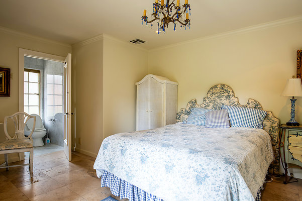 UNIVERSAL-D556-PS-132 UNIVERSAL-D556-PS-132