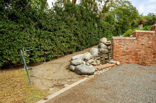 UNIVERSAL-D556-PS-130 UNIVERSAL-D556-PS-130