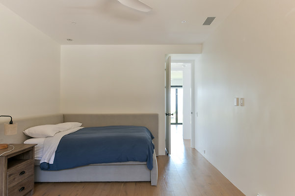 UNIVERSAL-D012-MA-49