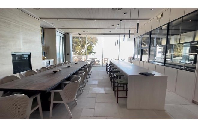 kitchen and sushi bar