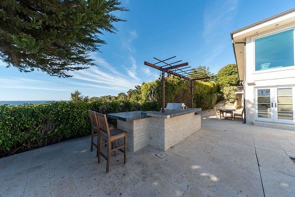 13727 patio 4 13727 patio 4