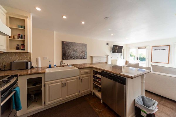 13727 guest 6 13727 guest 6