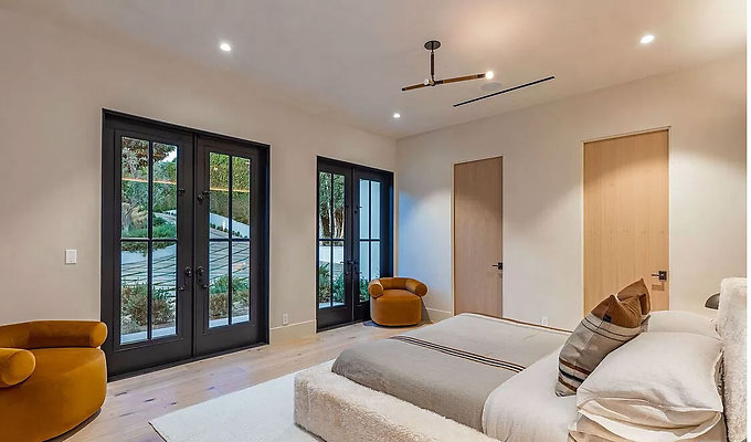 UNIVERSAL-C221-MA-34