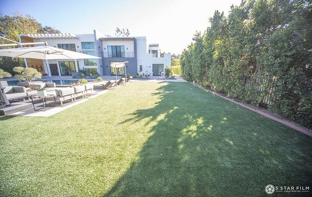 5Star - 6680 Backyard 3