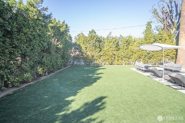 5Star - 6680 Backyard 4