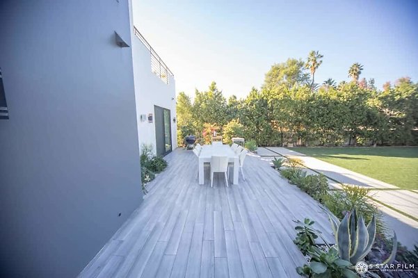 5Star - 6680 Patio 5