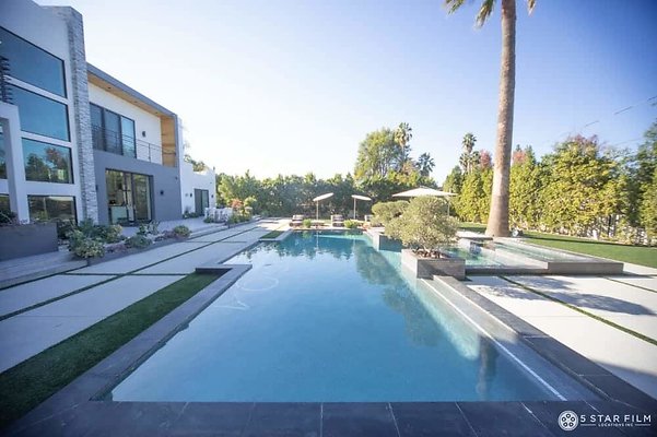 5Star - 6680 Pool 2