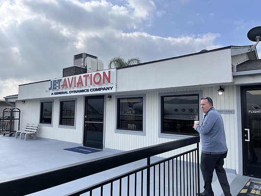 Jet Aviation Burbank