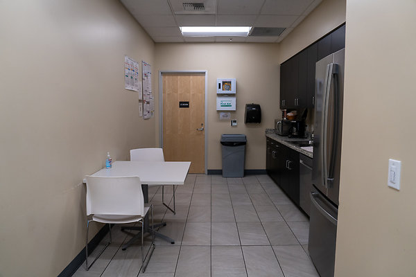 16706 Roscoe Blvd, Van Nuys, CA 91406 (14)