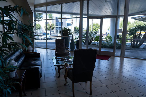 Sun Air Jets (Van Nuys) Woodley Location