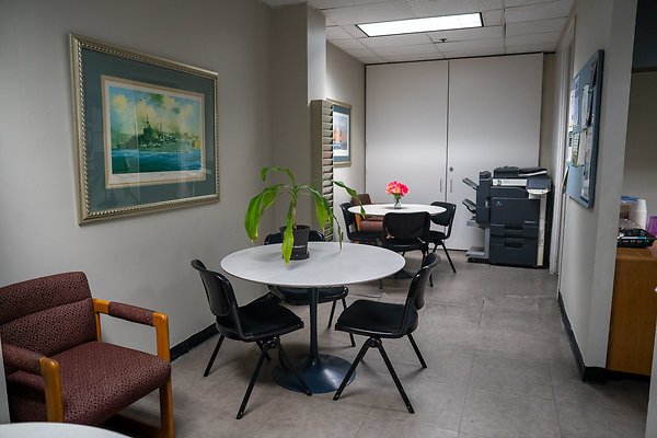 4301 Empire Ave, Burbank CA 91505-20
