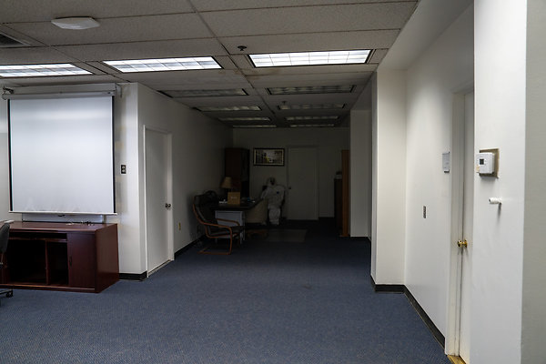 4301 Empire Ave, Burbank CA 91505-25