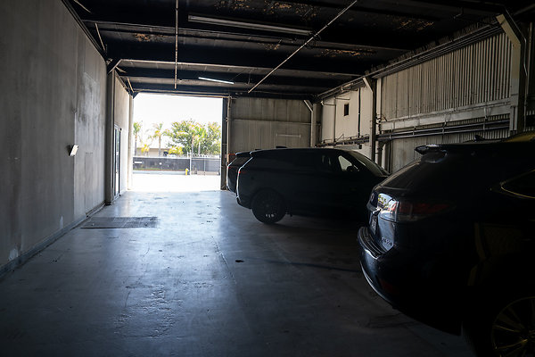 4301 Empire Ave, Burbank CA 91505-51