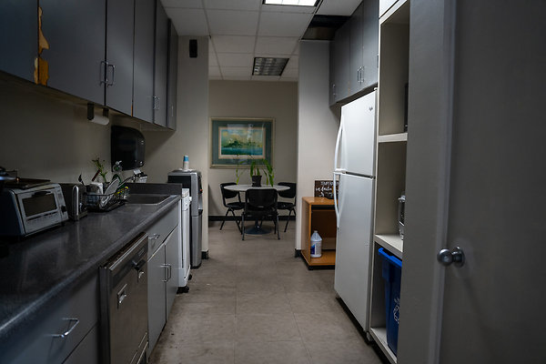 4301 Empire Ave, Burbank CA 91505-21