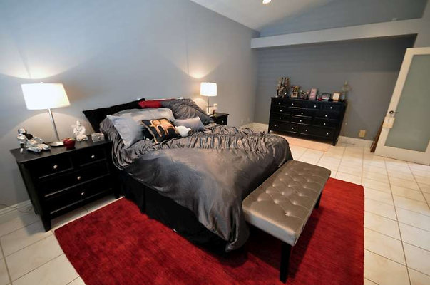 8795 bed 3