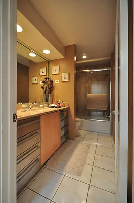8795 bath 5