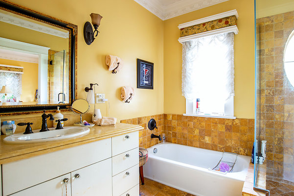 UNIVERSAL-D245-HP-74