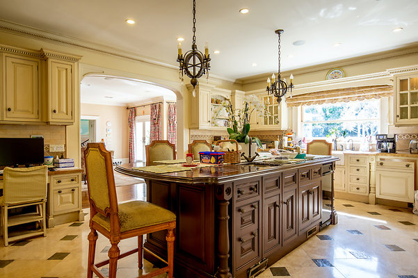 UNIVERSAL-D245-HP-35